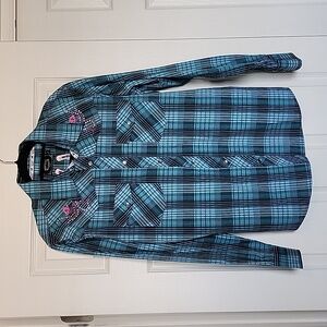 Beautiful blue plaid with pink stitch snap button down shirt